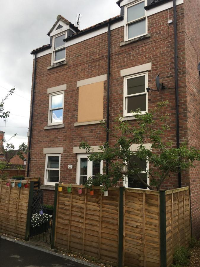 Comfortable Rooms With Live In Host, Walking Distance To The High St & More Glastonbury Esterno foto
