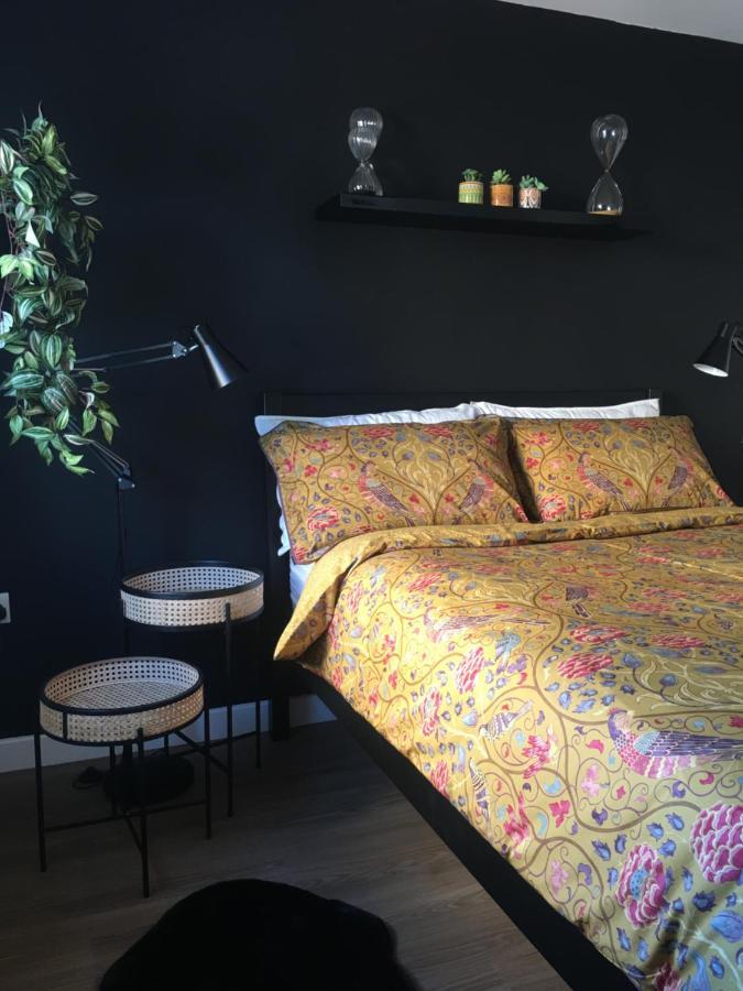 Comfortable Rooms With Live In Host, Walking Distance To The High St & More Glastonbury Esterno foto